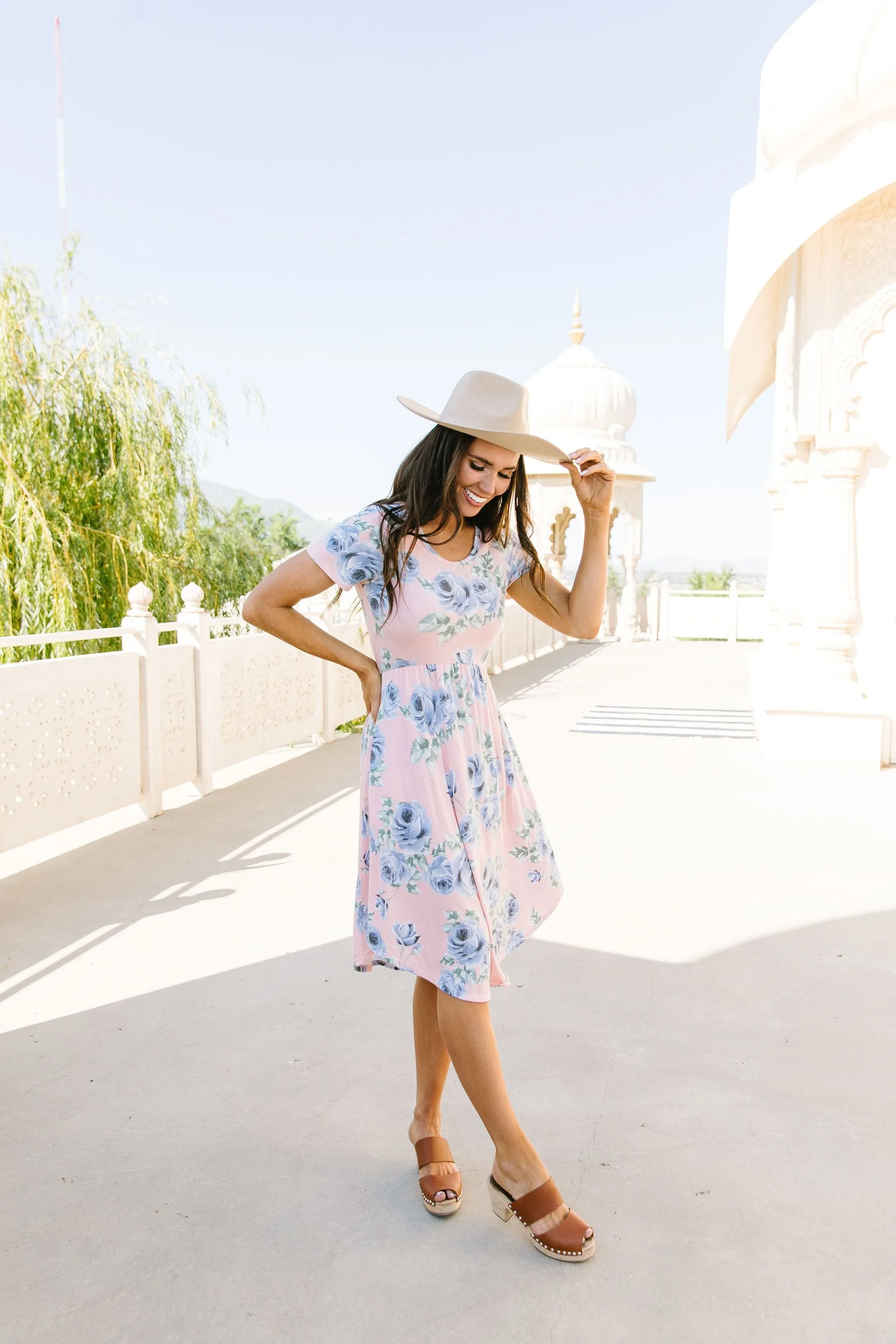 Feminine Floral Dress in Pink